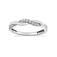 Criss Cross Diamond Ring