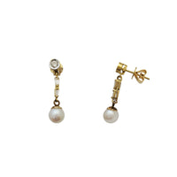 Cultured Pearl with Diamond Dangling Earrings (18K)