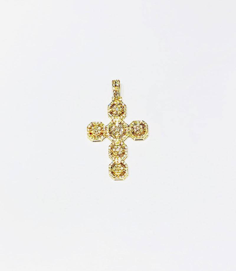 Round Diamond Cross pendant (14K).