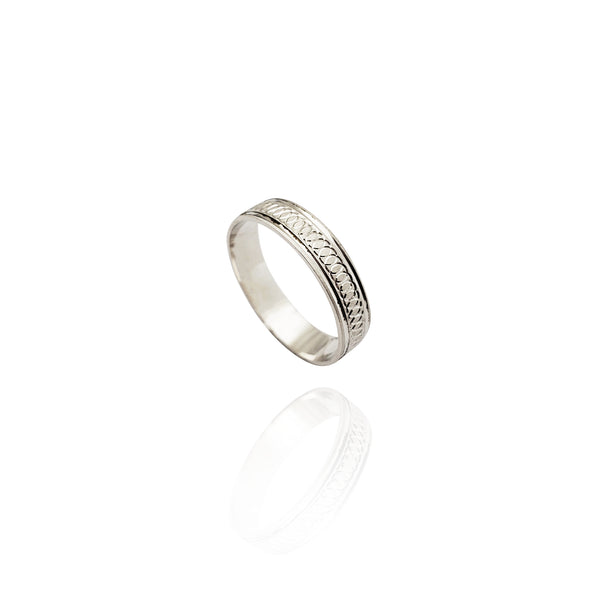 Interlocked Helical Circles Band (14K)