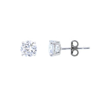 Round Cut Solitaire Stud Earrings (Silver)